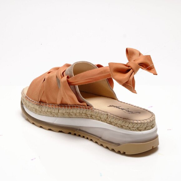 Free People! Chapmin Sport Sandals in Pancake NIB! - Picture 11 of 16